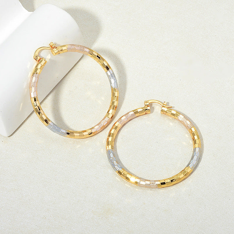 Nell — Simple Gold Hoops